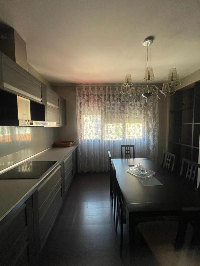 Luxury Apartment City Centre Tirana Exterior photo